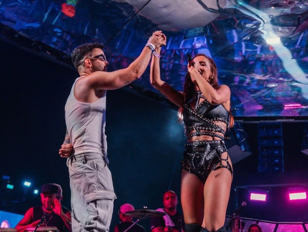 Anitta bota HITMAKER para cantar em "Gostosin": "Você tem que estar na faixa"