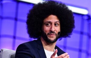 Colin Kaepernick apoia 'The Fall Off' de J. Cole com IG Post