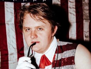 Quem é Lewis Capaldi, destaque do line-up do Lollapalloza em 2026?
