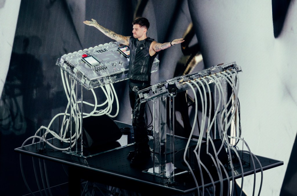 Apresentação de Anyma no Coachella 2026 cancelada devido a ventos fortes